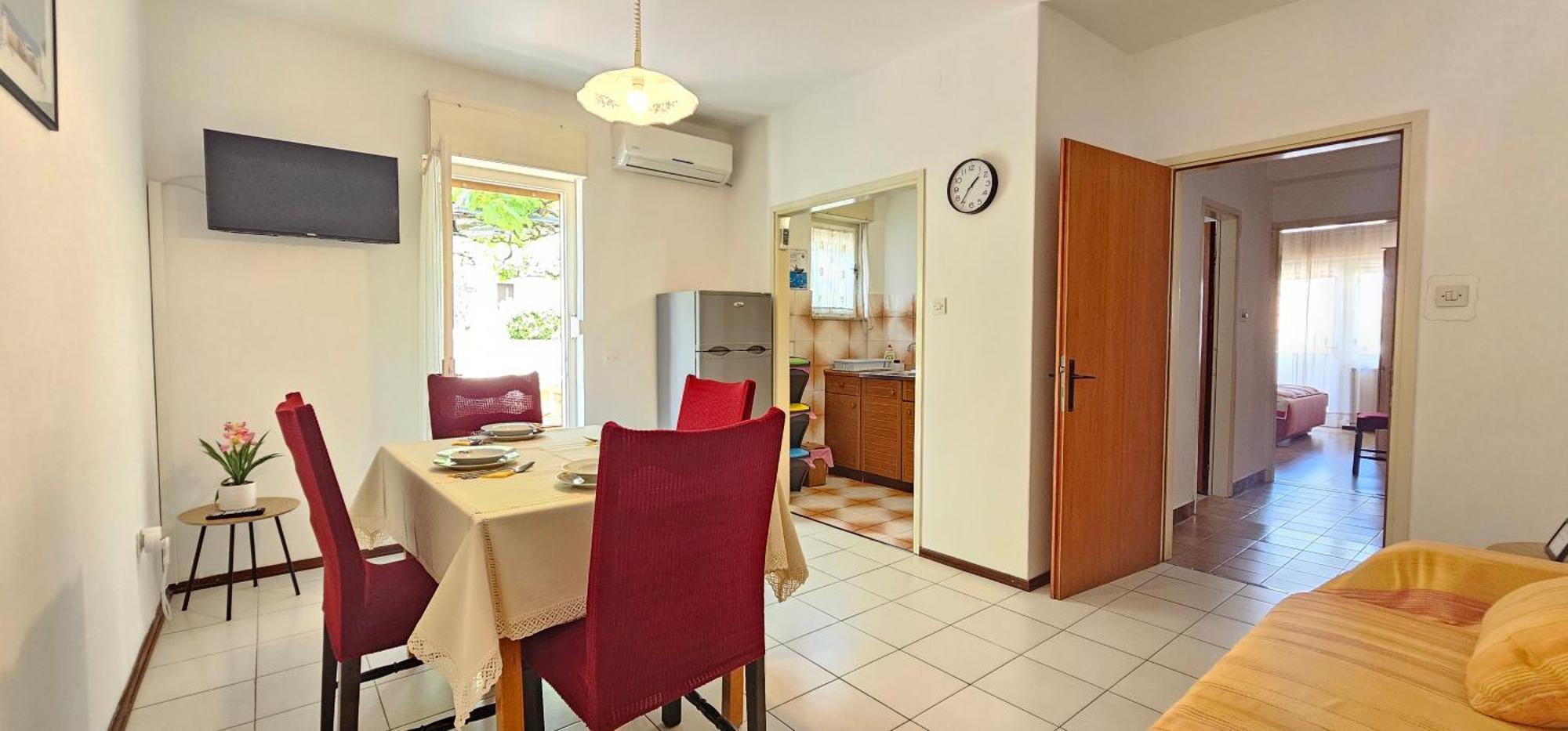 Rudolf Apartment
